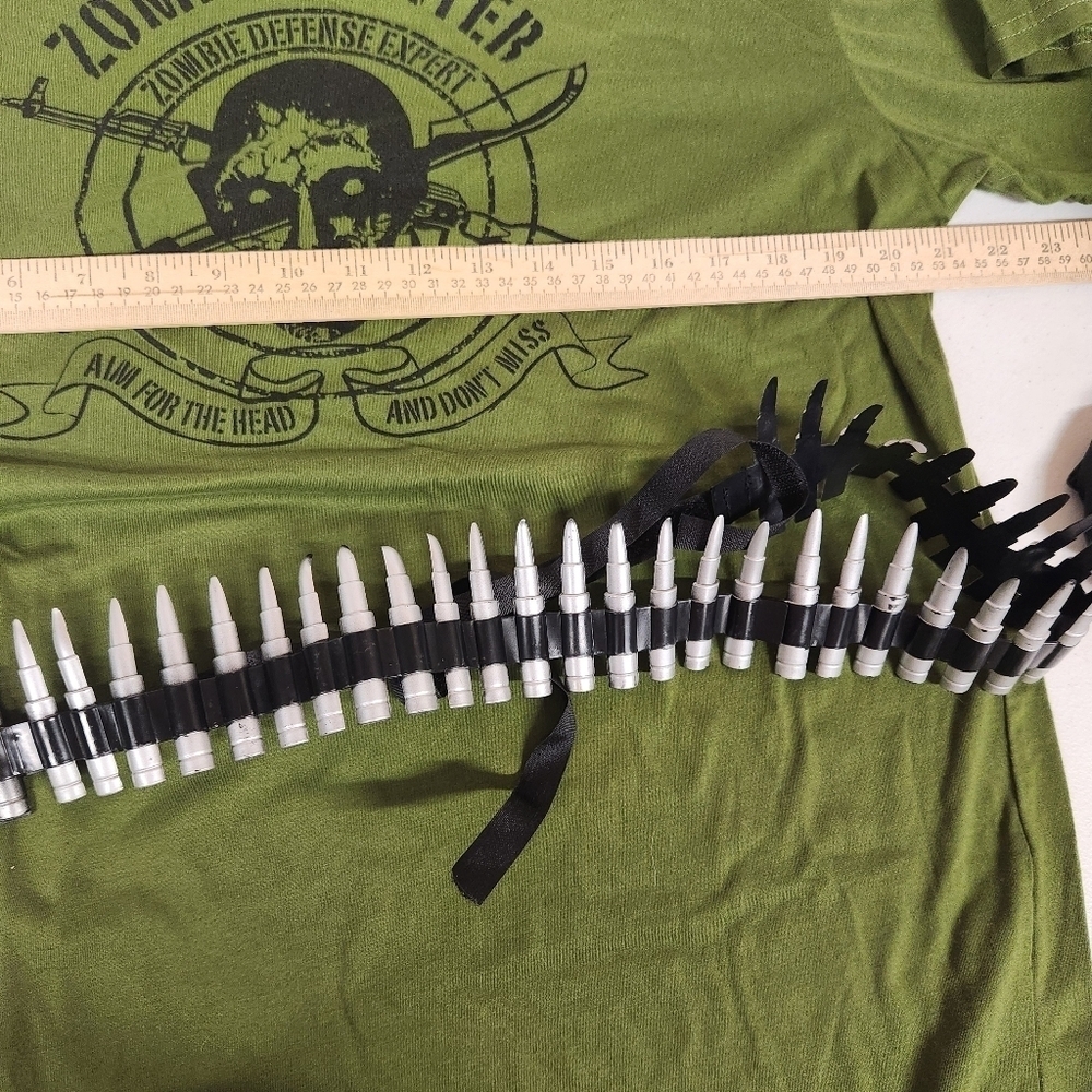 California Costume Zombie Hunter size adult XL 6 pieces jacket, ax, bullet belt - Picture 10 of 10